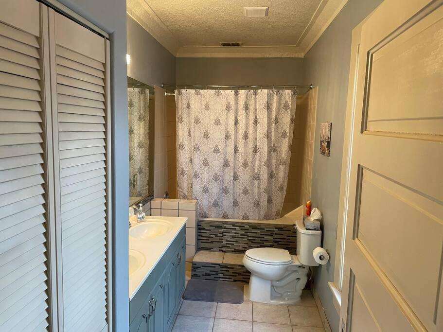 Tuscawilla A, In Historic Downtown, Two Bed Two Bath Ocala