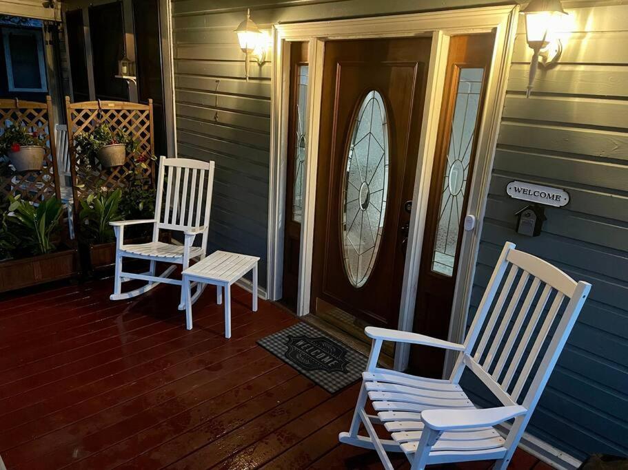 Apartment Tuscawilla A, In Historic Downtown, Two Bed Two Bath Ocala