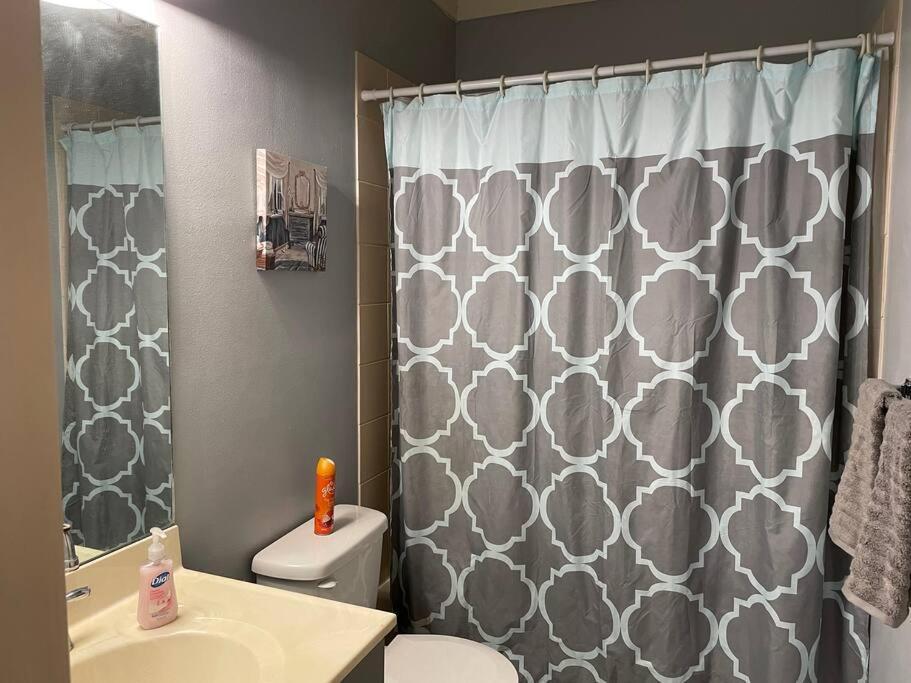 Apartment Tuscawilla A, In Historic Downtown, Two Bed Two Bath Ocala